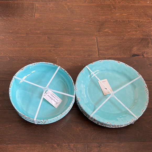 Tommy Bahama Dining Tommy Bahama 8 Pc Set Blue Melamine 4 Dinner